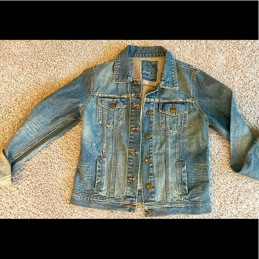 Distressed Boutique Jean Jacket SZ Small
